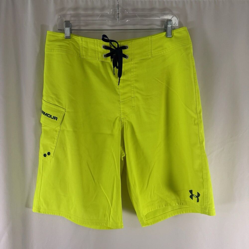 Under Armour Trunks Men's 32 Neon Yellow Drawstring Cargo Pockets Loose 10" In